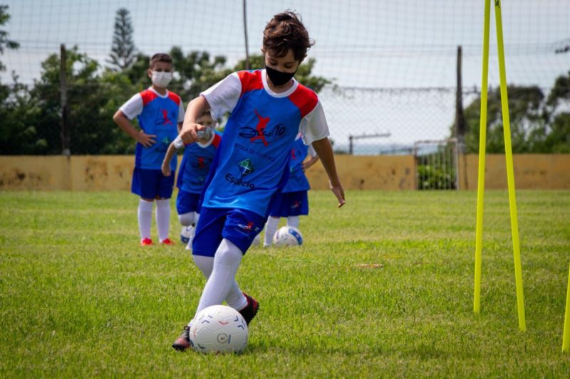 Escola de Futebol Zico 10 recebe crian&ccedil;as a partir dos quatro anos de idade – Foto: Divulga&ccedil;&atilde;o/ND