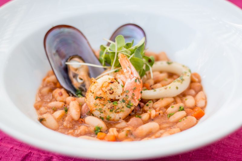 Feijoada de frutos do mar assinada pelo chefe Rafael Campagnolo – Foto: Divulgação/ND