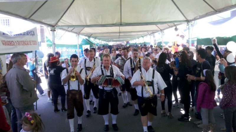 Uma das ações realizadas pela CDL de Palhoça, Festa Stammtisch – Foto: Divulgação/ND