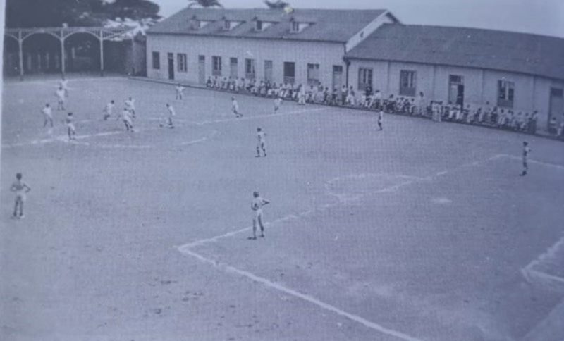 Clássico Externato e Internato no Colégio Catarinense, anos 1940 – Foto: Reprodução/Acervo Colégio Catarinense/ND