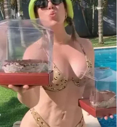 Naiara Azevedo