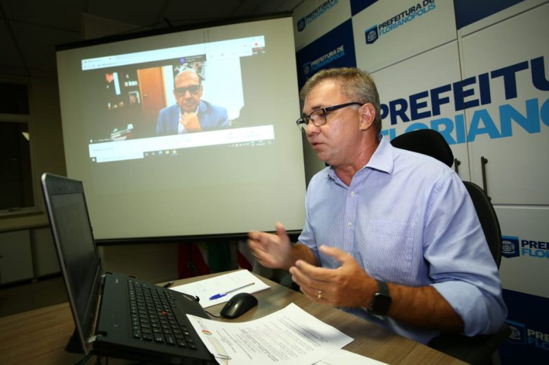 Gean Loureiro se reuniu, nesta segunda-feira (5), com o diretor do Butantan