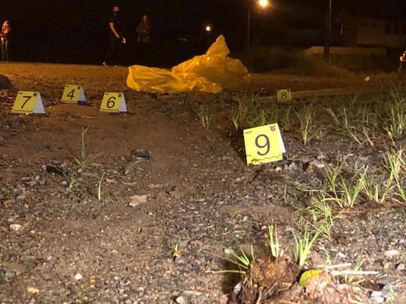 Homic&iacute;dio aconteceu na noite de quinta-feira (8), na zona Oeste da cidade – Foto: Ricardo Alves/NDTV