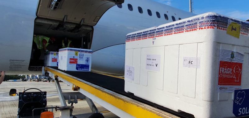 Caixas com vacina chegando em SC