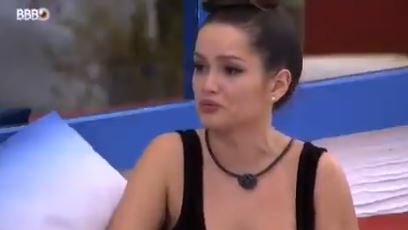 Juliette durante conversa com Gilberto