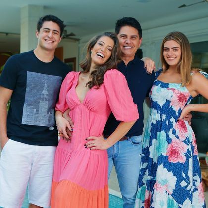 Por fim, Luigi respondeu qual conselho ouviu dos pais e escolheu seguir para a vida: “Os dois sempre me disseram que, embora eu tenha uma vida boa, a gente precisa ser o mais humilde possível e tentar ajudar o máximo as pessoas. Hoje em dia, eu e a Luma (irmã) somos totalmente focados em querer ajudar o próximo. Isso traz uma alegria enorme para a nossa casa e para a nossa vida” – Foto: Reprodução/Instagram/ND