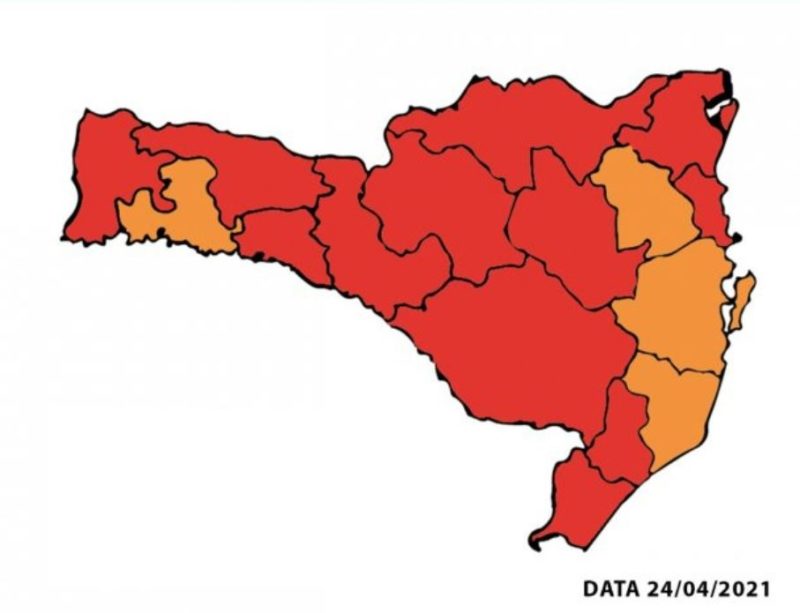 Mapa de risco foi atualizado neste sábado (24) – Foto: Reprodução/Secretaria de Saúde de SC