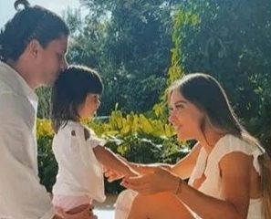 mayra cardi, arthur aguiar e a filha do casal, sophia