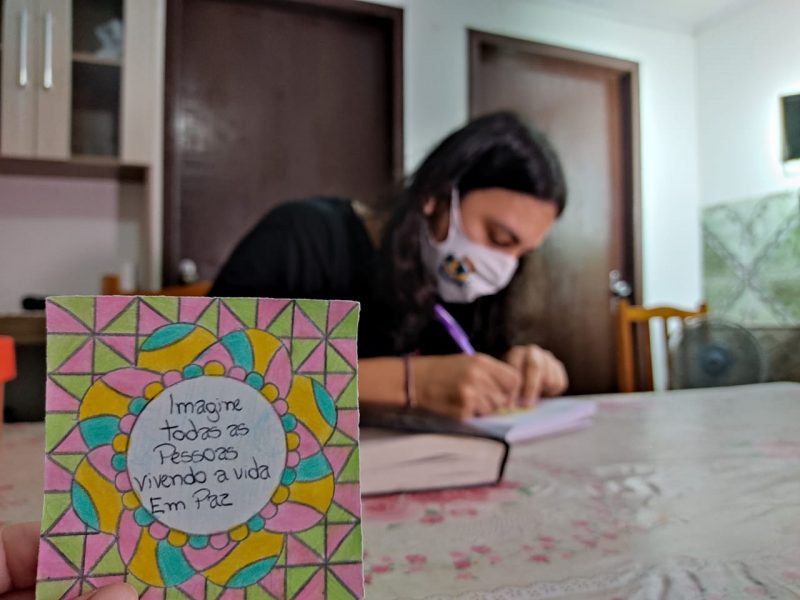 Marcelo começou a escrever mensagens como forma de superar a depressão – Foto: Dani Lando/NDTV