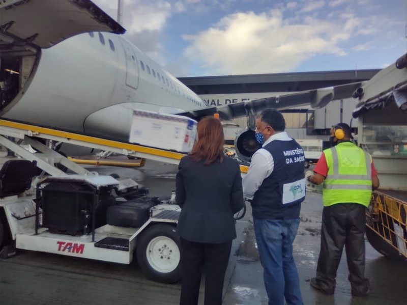 As novas doses serão entregues às regionais de Saúde junto com uma quantidade que estava reservada na Central Estadual de Rede de Frio da Dive/SC, desde 1º de abril. Ao todo, mais de 230 mil doses serão distribuídas a partir desta quinta-feira (8) – Foto: Dive/SC/Divulgação/ND