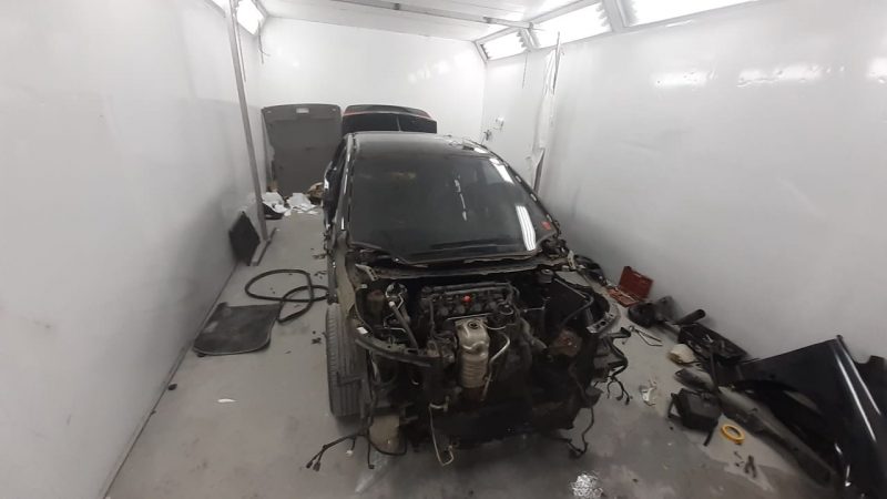 Carro havia sido roubado ainda nesta segunda-feira (5) em Joinville – Foto: Polícia Militar/Divulgação