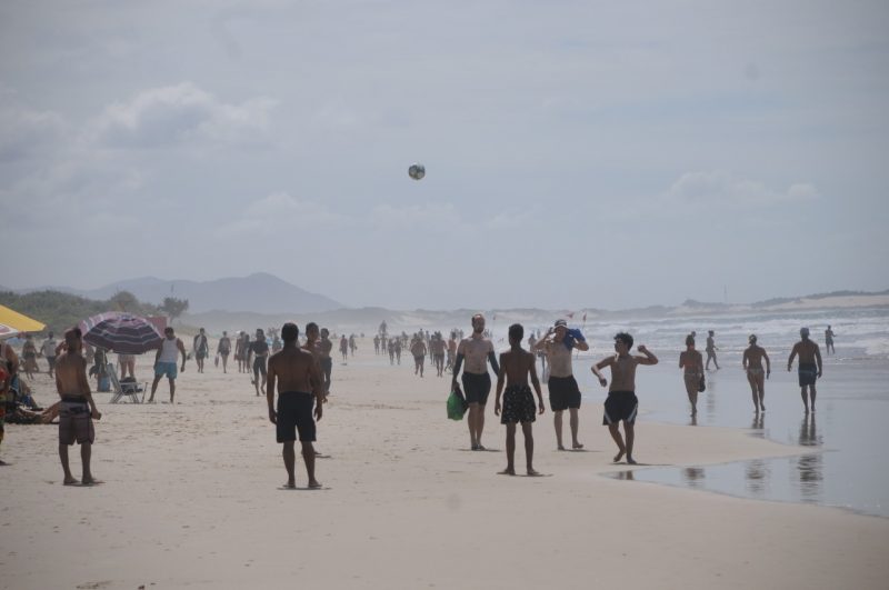 Praia do Campeche, em Florianópolis, durante a última temporada – Foto: Leo Munhoz/ND