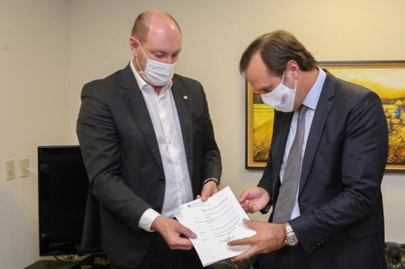 Presidente da Alesc, Mauro de Nadal, e o presidente da OAB-SC, Rafael Horn – Foto: Divulgaç;ão/ND