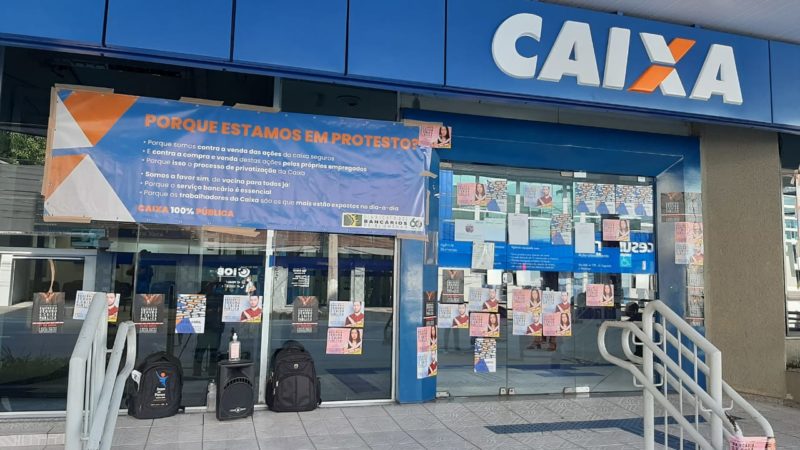 Protesto nacional é contra a abertura do capital da Caixa Seguridade – Foto: Fábio Bublitz/NDTV Blumenau