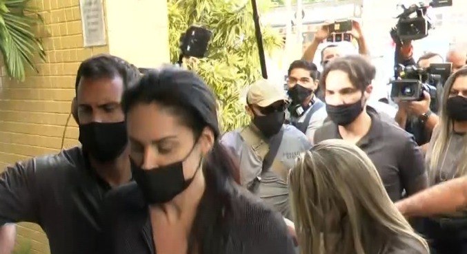 Monique Medeiros descreveu situações de agressão e violência do namorado Dr. Jairinho – Foto: Record TV/Reprodução/ND