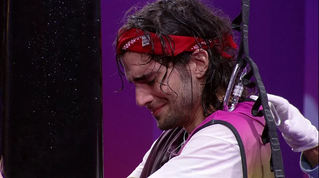 VÍDEO: Fiuk fez xixi? Internet pede reavaliação da prova final do BBB21