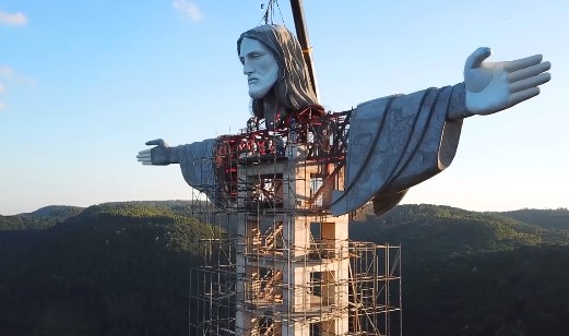 O Cristo deve ser o maior do Brasil. – Foto: Reprodução/