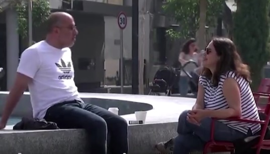Israelenses ficaram sem máscaram em ambientes abertos a partir deste domingo (18) – Foto: Reprodução/R7