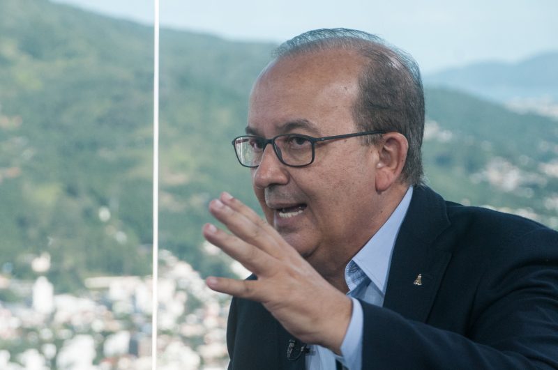 Para Jorginho Mello, o Estado falhou por n&atilde;o ser transparente e n&atilde;o fazer um planejamento para enfrentar a pandemia – Foto: Leo Munhoz/ND