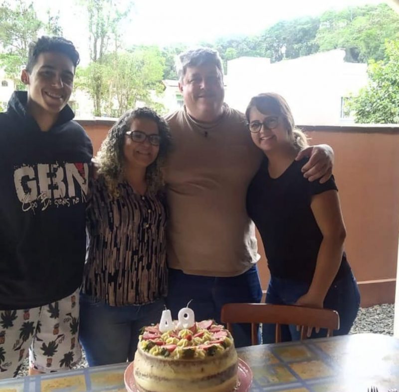 Sérgio deixou a família, mas deixou no filho o legado da paixão pelos caminhões – Foto: Arquivo Pessoal/Divulgação