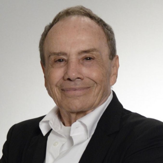 stênio; garcia; vacinado; covid-19; coronavírus; contrai