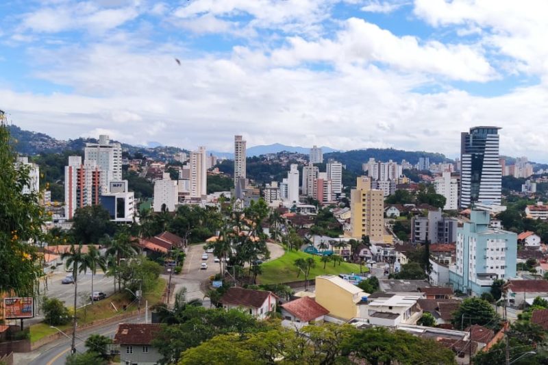 Saiba como fica o tempo em SC – Foto: Stêvão Limana / NDTV Blumenau