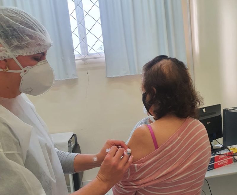 sc; casos; covid-19; mortes; uti