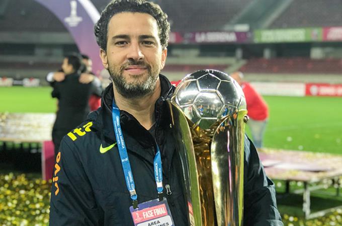 Nemi Sabeh, m&eacute;dico da sele&ccedil;&atilde;o brasileira feminina de futebol – Foto: Divulga&ccedil;&atilde;o/ND