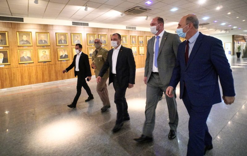 Governador Carlos Moisés visita Alesc para pedir fim de veto de projeto que prevê verba para obras de rodovias federais – Foto: Peterson Paul/Secom/ND