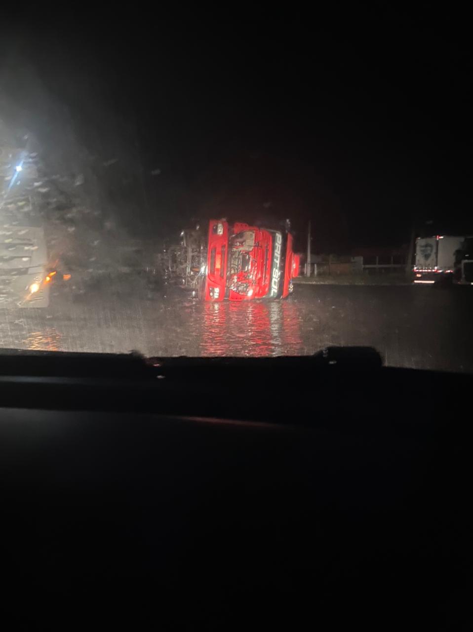 A cidade teve vários pontos afetados. - Divulgação/ND