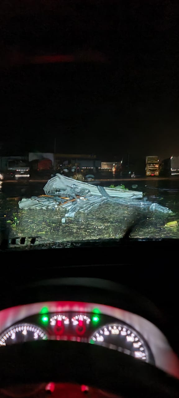 A cidade teve vários pontos afetados. - Divulgação/ND