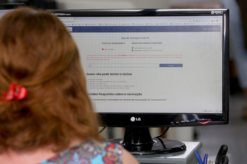 Trabalhadores da Educação também poderão realizar o pré-cadastro a partir desta terça-feira (4) – Foto: Divulgação/ND