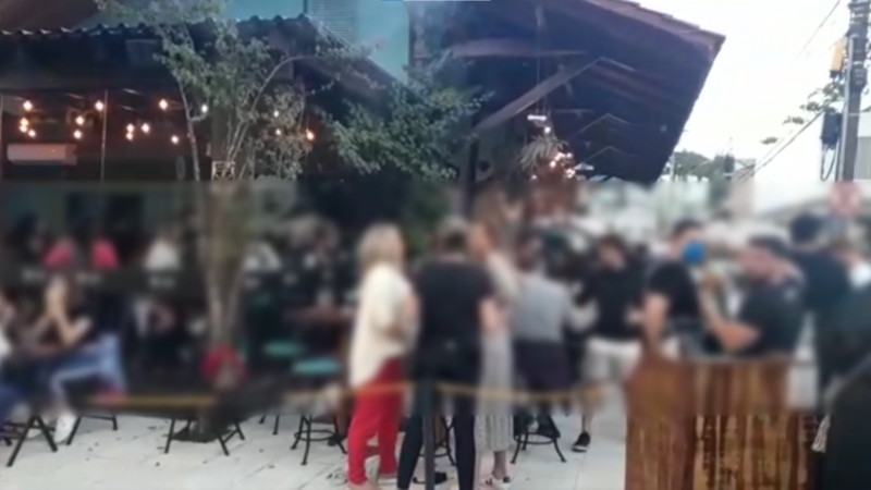 Aglomera&ccedil;&atilde;o foi registrada neste fim de semana em Blumenau – Foto: Reprodu&ccedil;&atilde;o/Redes Sociais/ND