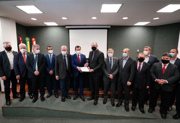 S&eacute;rie de projetos foi encaminhada &agrave; Alesc – Foto: Ricardo Wolffenb&uuml;ttel / Secom/ Divulga&ccedil;&atilde;o/ ND