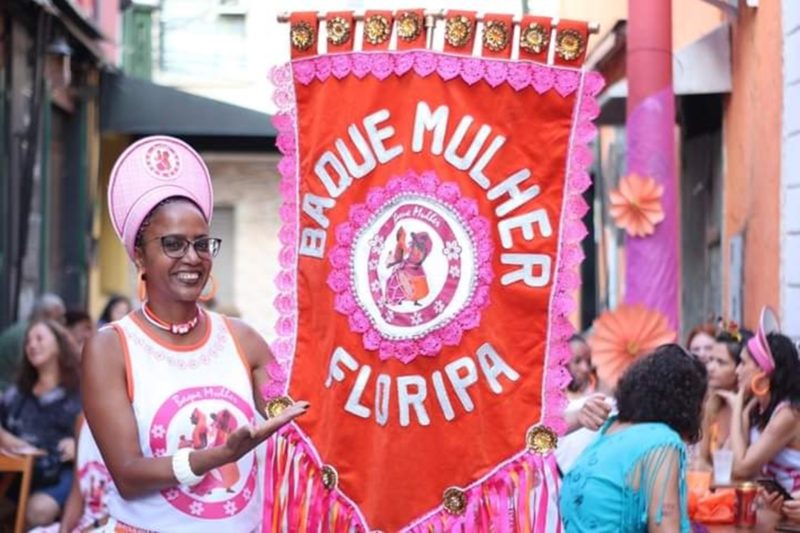 Baque Mulher Floripa promove tamb&eacute;m a dan&ccedil;a do Maracatu de Baque Virado – Foto: Divulga&ccedil;&atilde;o/ND