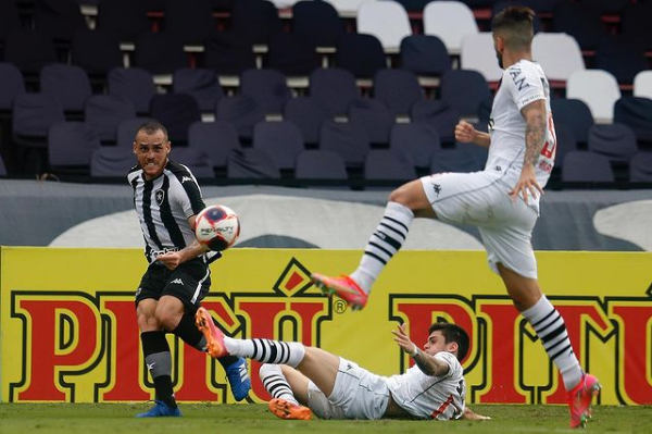 No tempo normal, que se saiu melhor foi o Botafogo, que fez 1 a 0 – Foto: Divulga&ccedil;&atilde;o/Vitor Silva/BRF