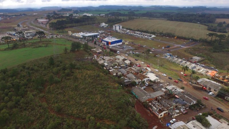 Cerca de 30 empresas também foram afetadas com a passagem do tornado em Campos Novos – Foto: Murilo Milanez/Defesa Civil/Divulgação/ND