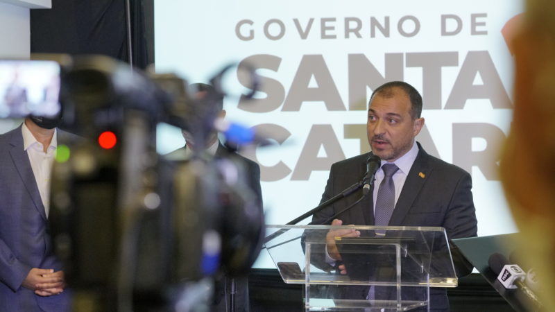 Carlos Mois&eacute;s encara primeira “semana cheia” de trabalho – Foto: Governo de SC/Divulga&ccedil;&atilde;o