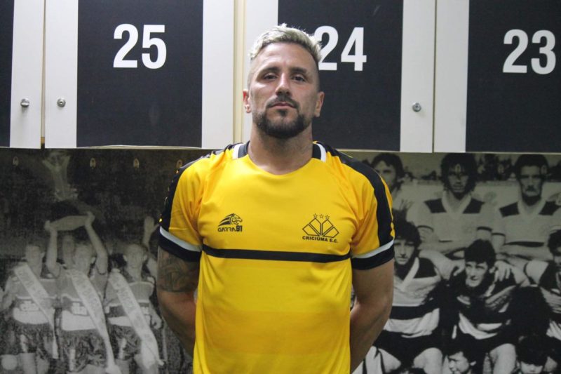 Luiz Paulo &eacute; o nono refor&ccedil;o anunciado pelo Tigre, ap&oacute;s o Catarinense – Foto: Celso da Luz/Crici&uacute;ma EC/Divulga&ccedil;&atilde;o/ND