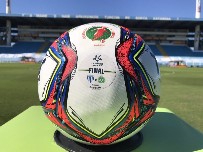 Partida acontece em Florian&oacute;polis – Foto: Leandro Boeira/Ava&iacute;/ND