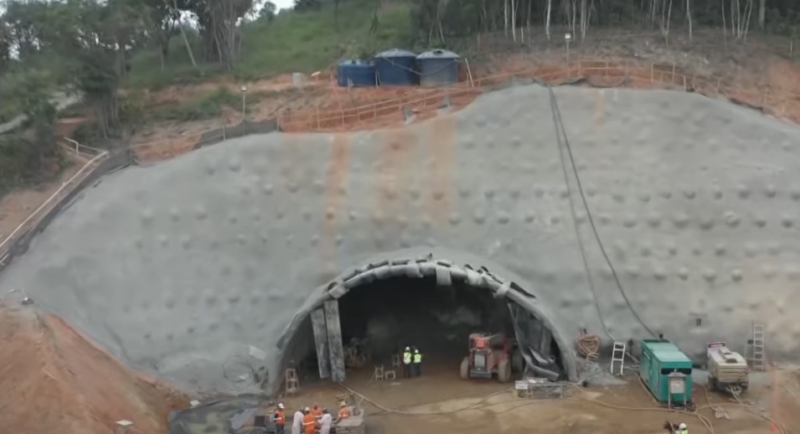Escavação do primeiro dos três túneis do Contorno Viário, em Palhoça, já começou – Foto: Reprodução/NDTV RecordTV