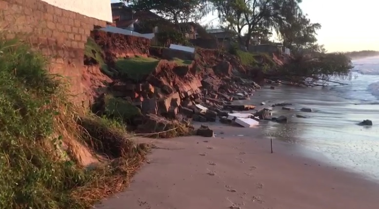 Maré alta tem causado erosão no Morro das Pedras – Foto: Defesa Civil/Divulgação/ND