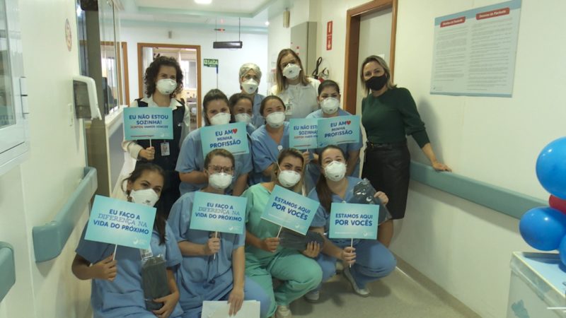 Profissionais de enfermagem receberam homenagem no Hospital Dona Helena – Foto: Alfa Stofelli/NDTV