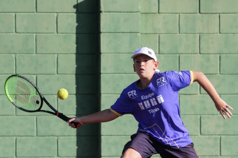 Enzo Prediger, promessa do esporte no tênis