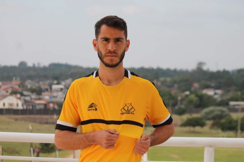Meia Fellipe Mateus, de 30 anos, foi anunciado nesta quinta-feira (20) e &eacute; o oitavo refor&ccedil;o do Crici&uacute;ma. – Foto: Celso da Luz/Crici&uacute;maEC