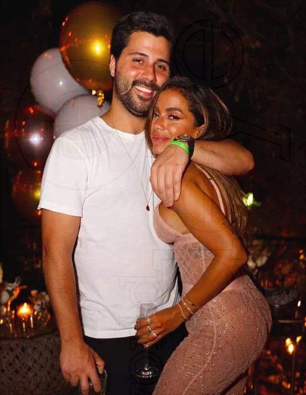 Anitta e novo affair no aniversário de 28 anos da cantora – Foto: Foto: Reprodução Instagram2