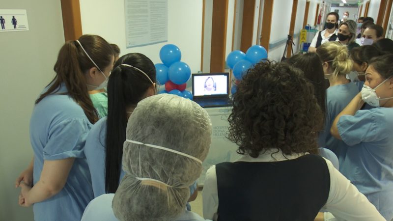 Profissionais assistiram aos depoimentos de familiares em momento especial – Foto: Alfa Stofelli/NDTV