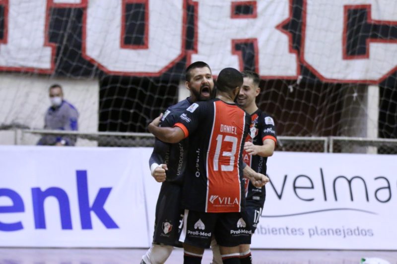 JEC/Krona atropelou o Marreco na tarde deste domingo (2) e emendou a segunda vitória na Liga Nacional – Foto: Juliano Schmidt/JEC/Krona/Divulgação/ND