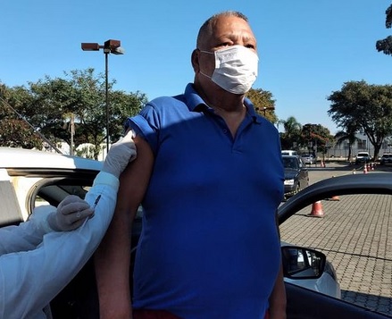 Ex-pugilista tem 62 anos e agradeceu os parceiros do CT Anjos&nbsp; – Foto: Reprodu&ccedil;&atilde;o/ Instagram