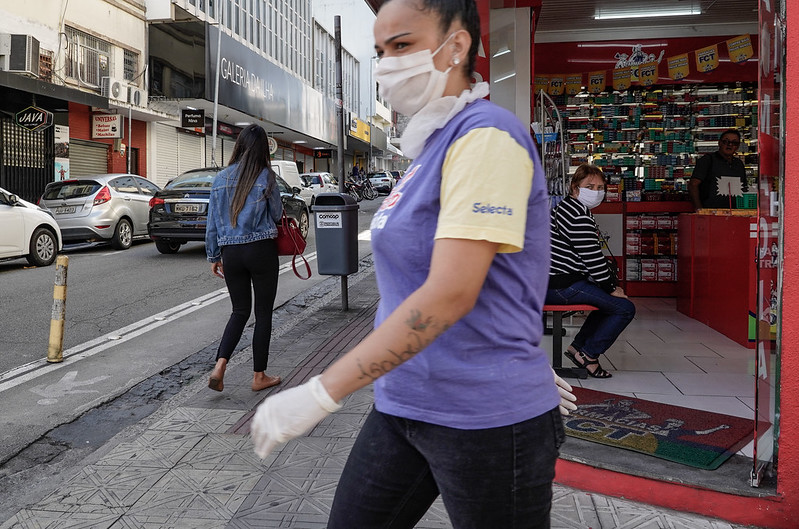 Rotina do centro de Florianópolis inalterada depois que as medidas foram mantidas para os próximos 15 dias – Foto: Ricardo Wolffenbüttel/Secom/Arquivo/ND